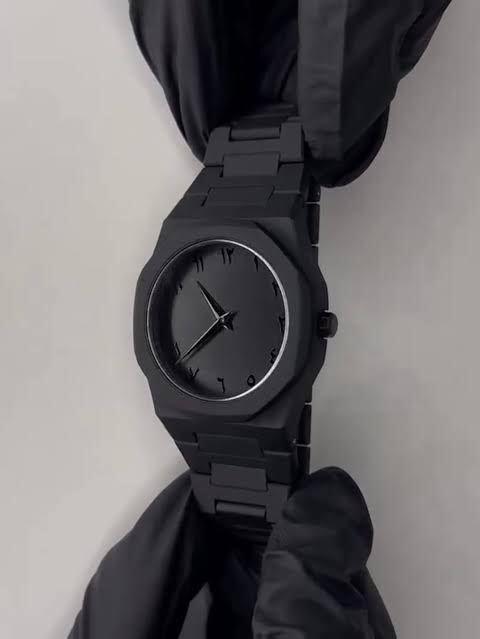 Black aura arabic watch